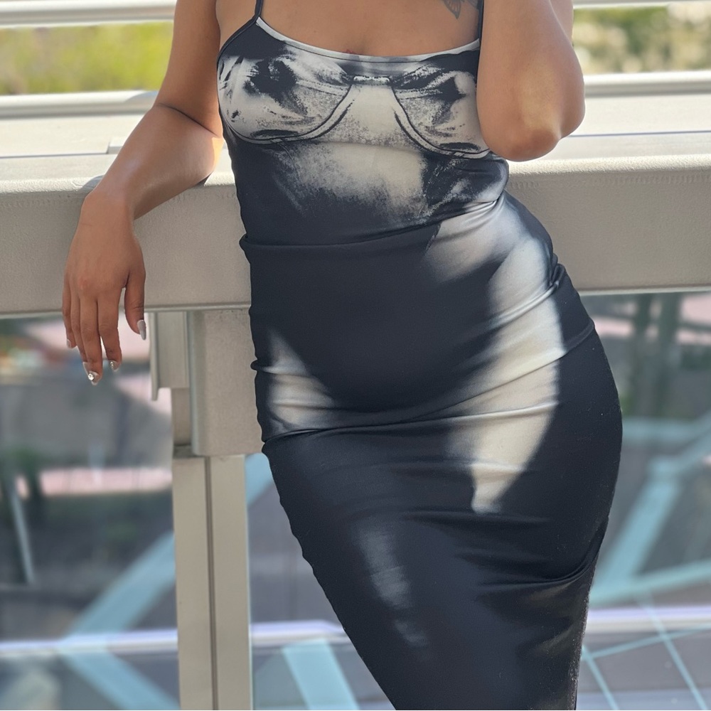 Black and Grey | Medium Dress